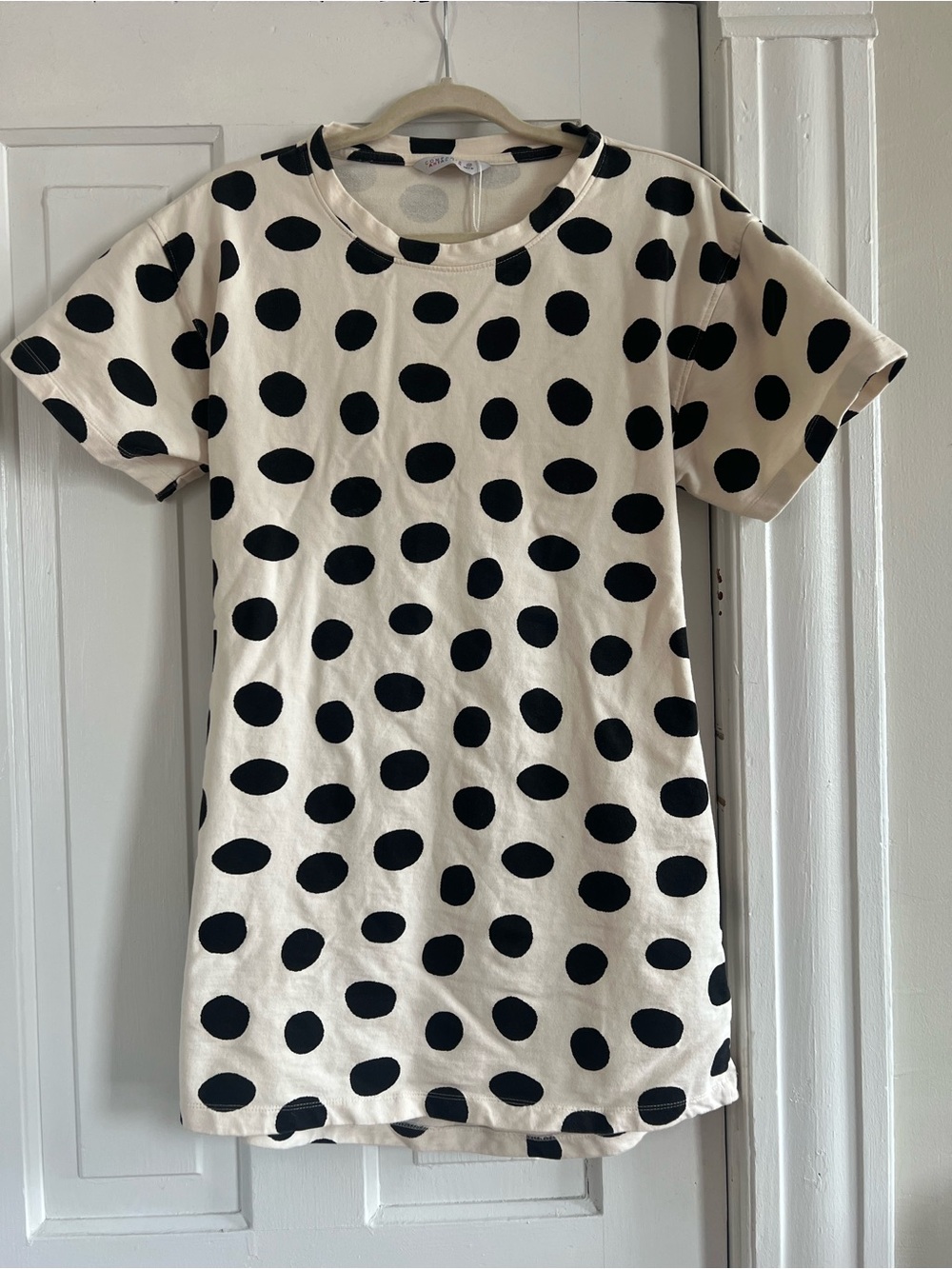 Polkadot Tshirt dress with back cut out